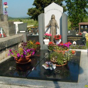 Father Slavko's grave